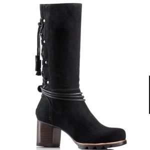 Sorel Farah Mid Lace Back Boots